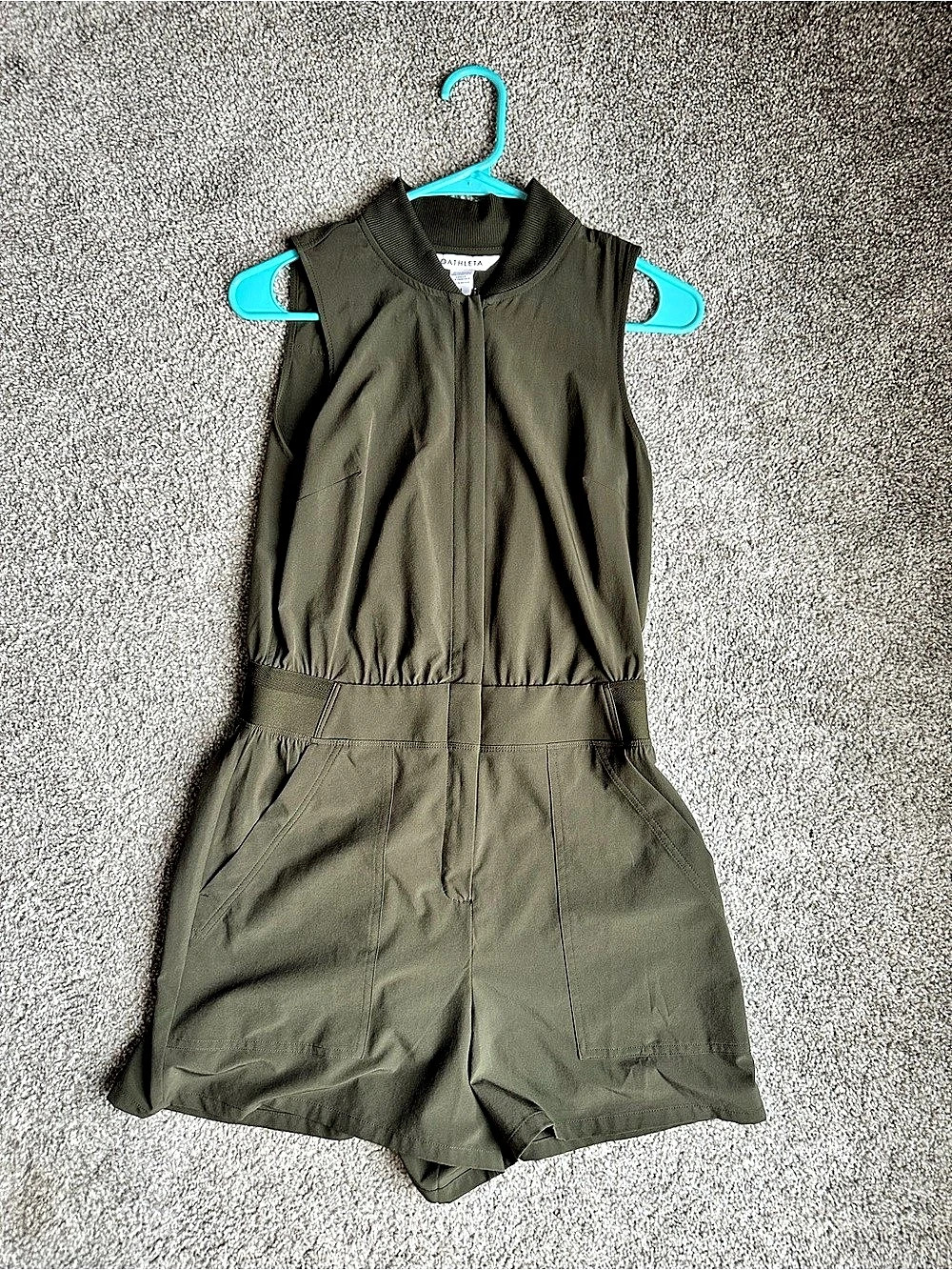 Athleta Olive Sleeveless Romper Size Small Like New